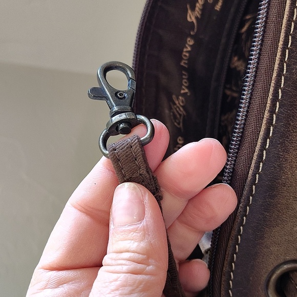 sTs Ranchwear Baroness Weezy Crossbody Brown Leather Conceal Carry - Picture 12 of 16